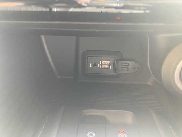 Toyota HARRIER 2022-03 9440-5