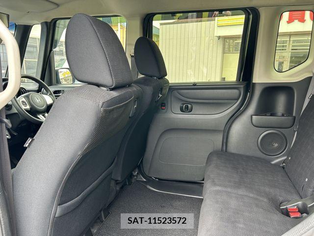 Honda N BOX 2016-01 278719-13