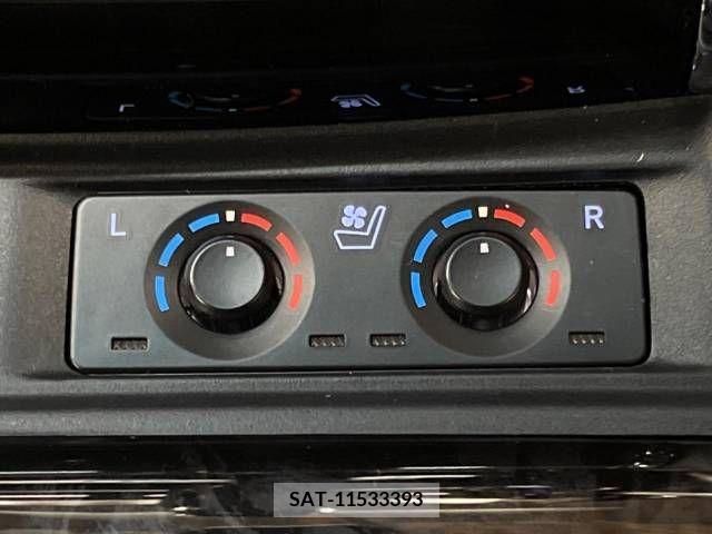 Toyota ALPHARD 2023-03 229205-6