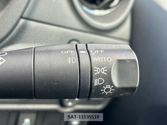 Nissan NOTE 2019-04 365402-24