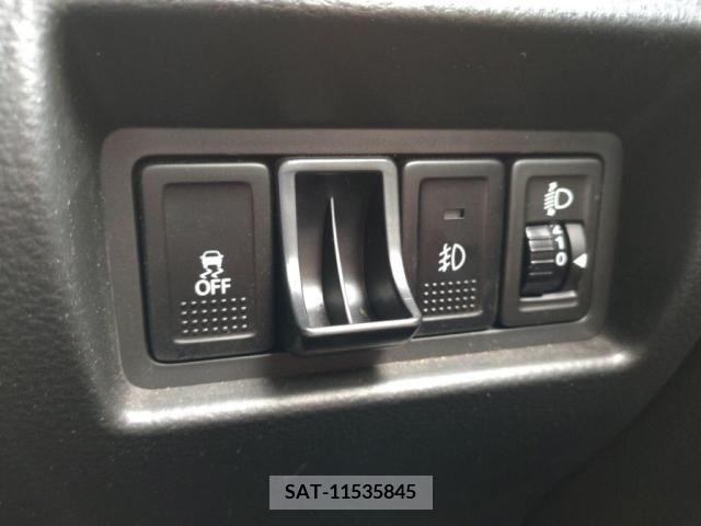 Suzuki SWIFT 2012-02 326439-13