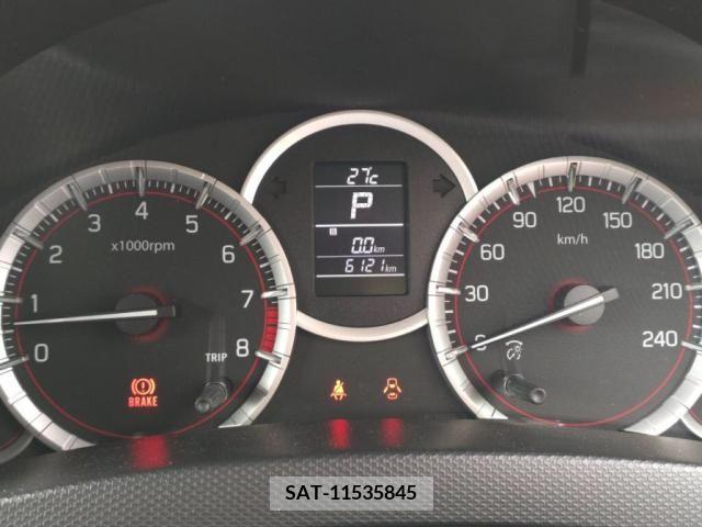 Suzuki SWIFT 2012-02 326439-28