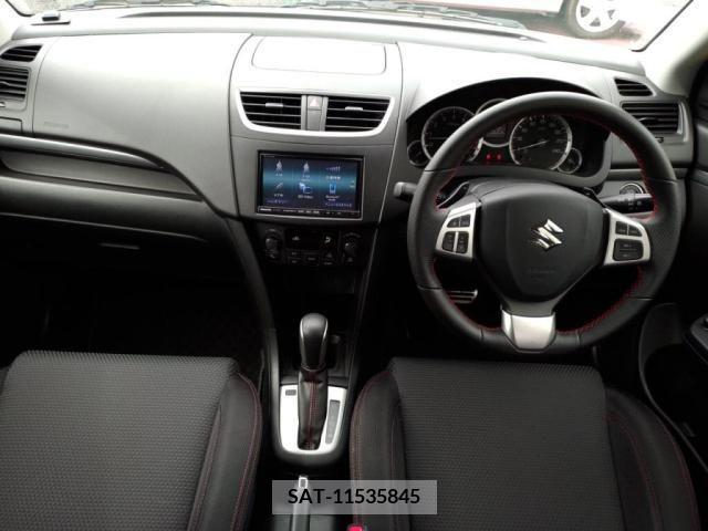 Suzuki SWIFT 2012-02 326439-2