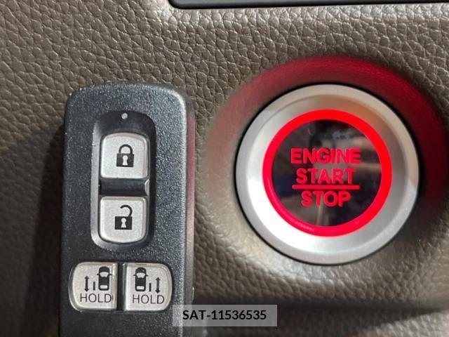 Honda N BOX 2022-04 278535-5