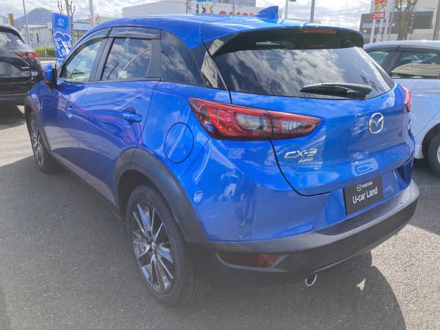 Mazda CX-3 2016-06 13583-2