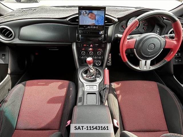 Toyota 86 2012-06 350915-1
