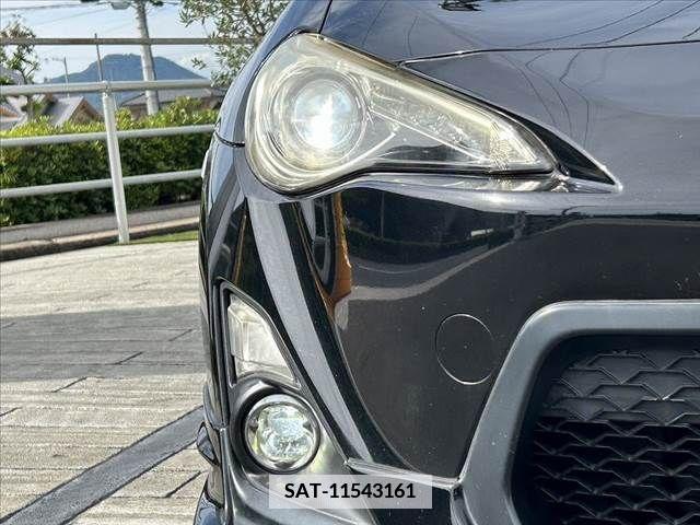 Toyota 86 2012-06 350915-27