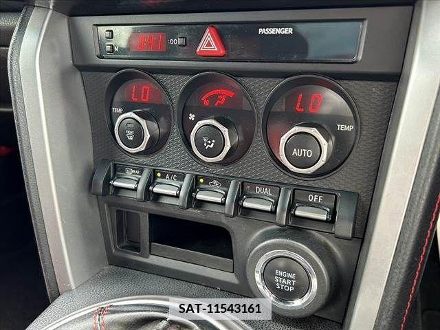 Toyota 86 2012-06 350915-4