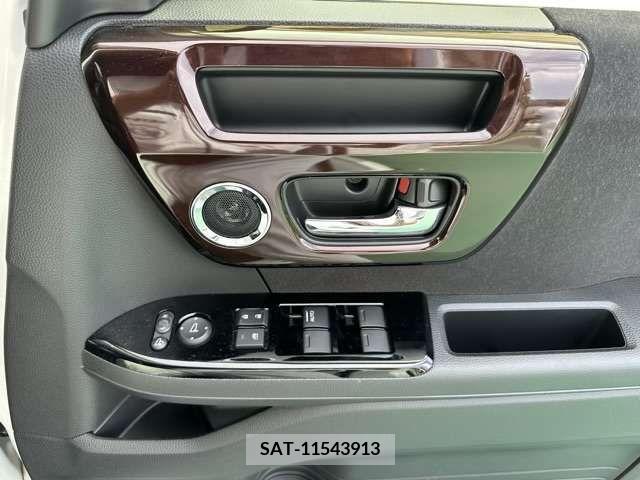 Honda N BOX CUSTOM 2021-11 344487-12