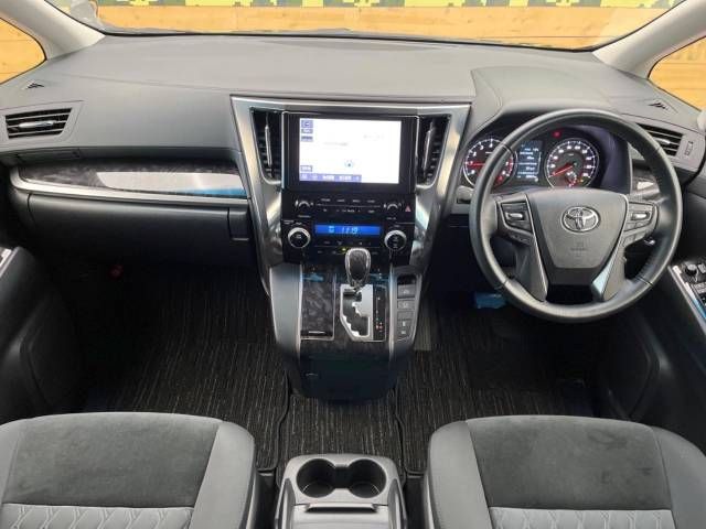 Toyota VELLFIRE 2020-09 26607-1