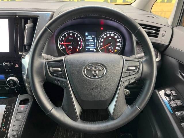 Toyota VELLFIRE 2020-09 26607-11