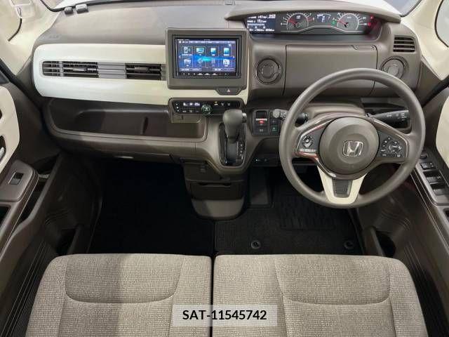 Honda N BOX 2022-08 278661-1