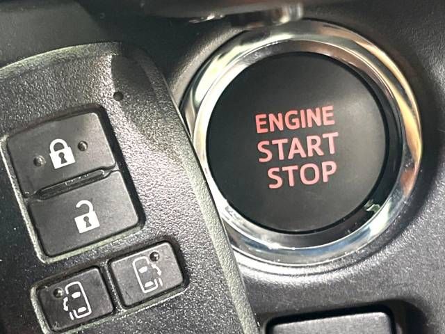 Toyota VOXY 2019-05 10213-8