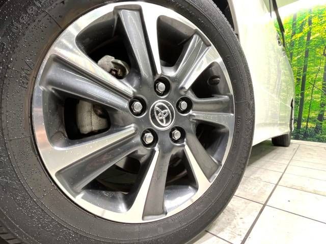 Toyota VOXY 2019-05 10213-14