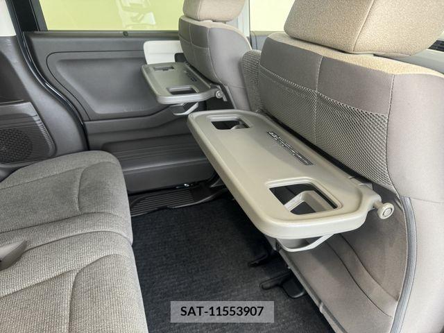 Honda N BOX 2022-06 333888-14