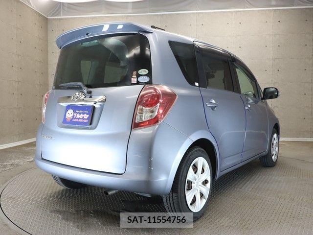 Toyota RACTIS 2010-02 326835-1