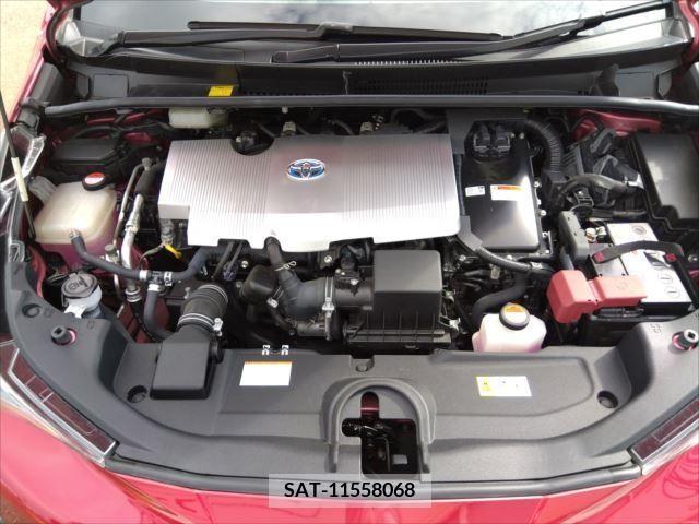 Toyota PRIUS 2016-04 366396-18
