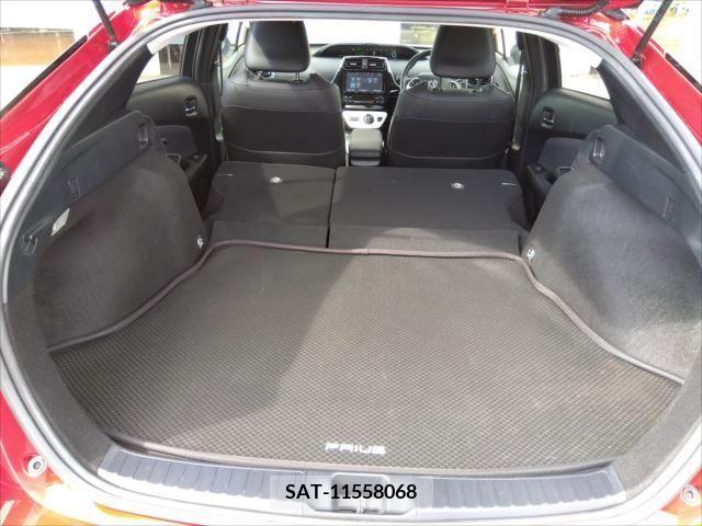 Toyota PRIUS 2016-04 366396-17