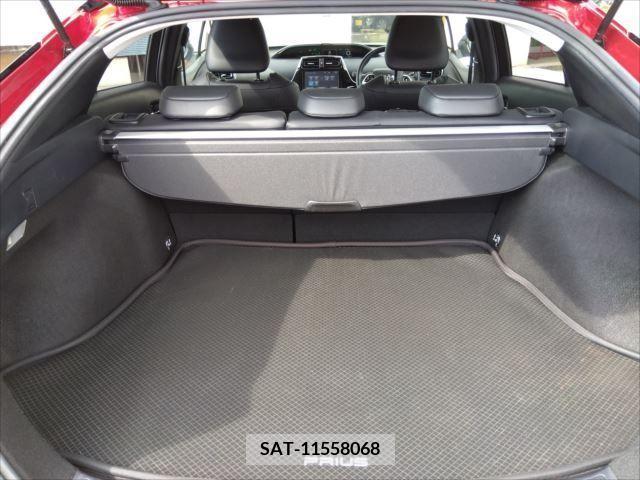 Toyota PRIUS 2016-04 366396-16