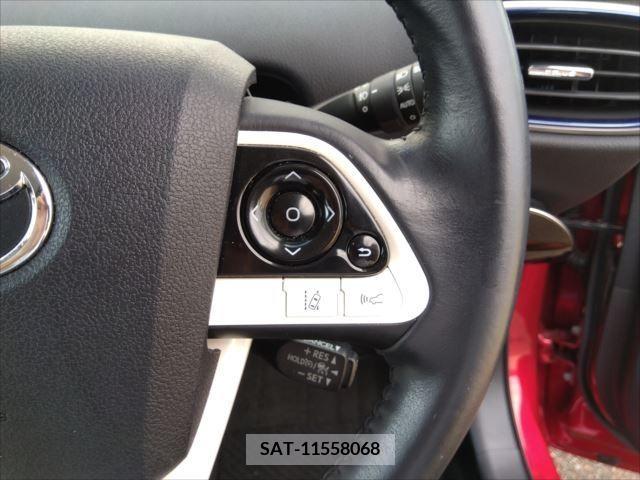 Toyota PRIUS 2016-04 366396-13