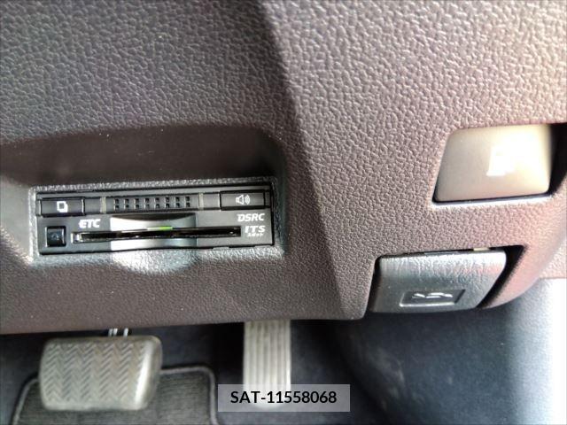 Toyota PRIUS 2016-04 366396-10