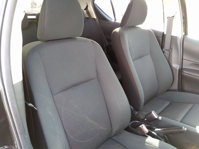 Toyota AQUA 2018-05 187262-17