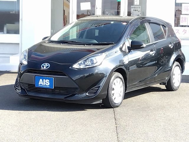 Toyota AQUA 2018-05 187262-0