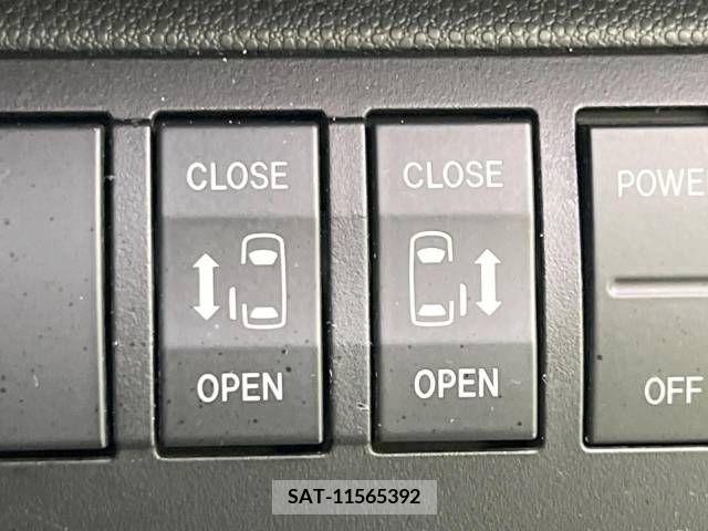 Mazda MPV 2009-10 310915-6