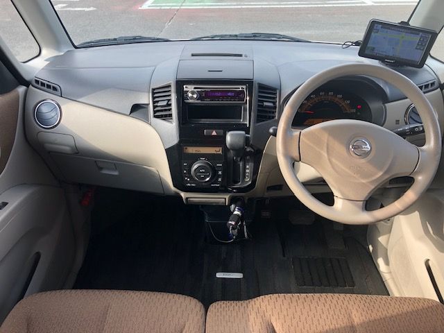 Nissan ROOX 2009-12 28617-1
