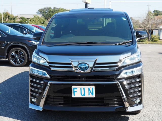 Toyota VELLFIRE 2021-05 13565-1