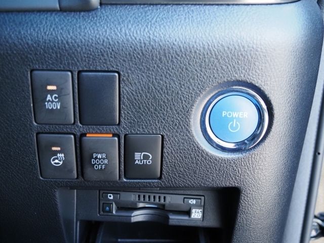 Toyota VELLFIRE 2021-05 13565-29