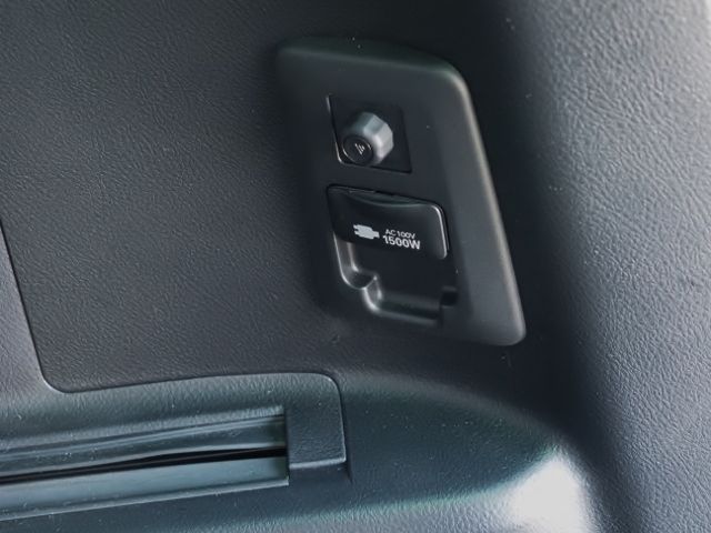 Toyota VELLFIRE 2021-05 13565-18