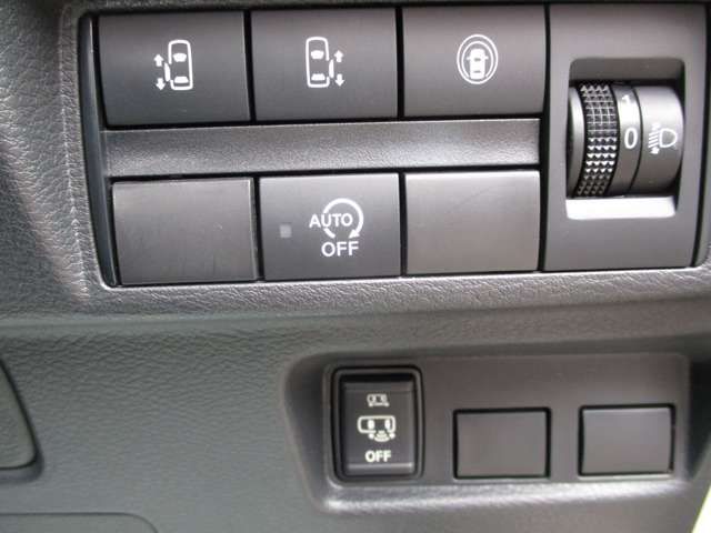Nissan ROOX 2021-02 5588-15