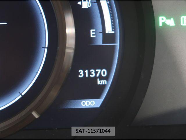 Lexus RC 2018-09 215768-17