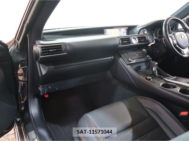 Lexus RC 2018-09 215768-13