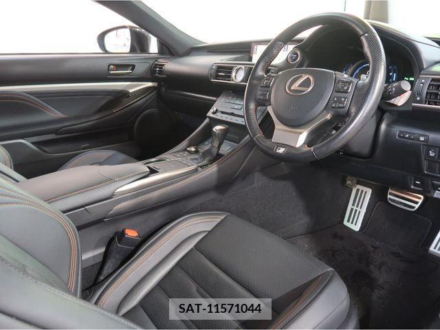 Lexus RC 2018-09 215768-8
