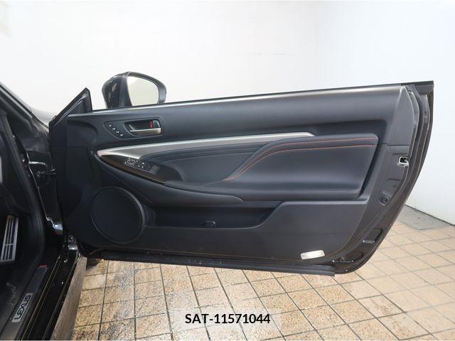 Lexus RC 2018-09 215768-9