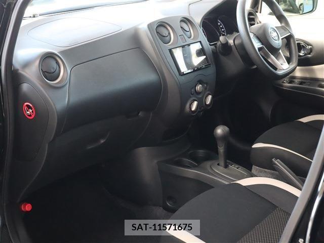 Nissan NOTE 2019-04 379005-14
