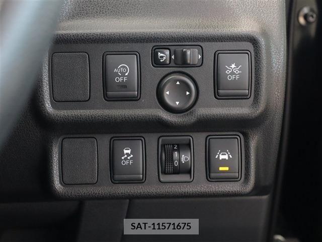 Nissan NOTE 2019-04 379005-10