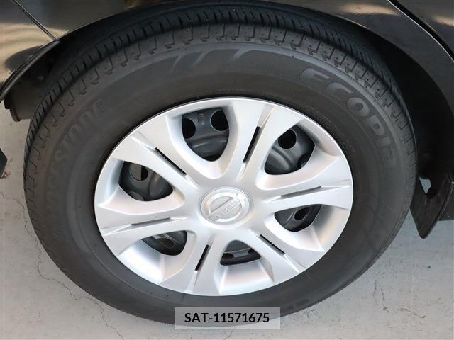 Nissan NOTE 2019-04 379005-8