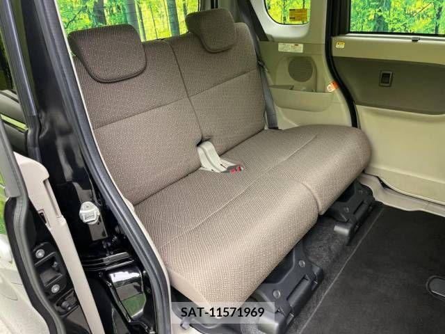 Daihatsu TANTO 2018-10 420303-9