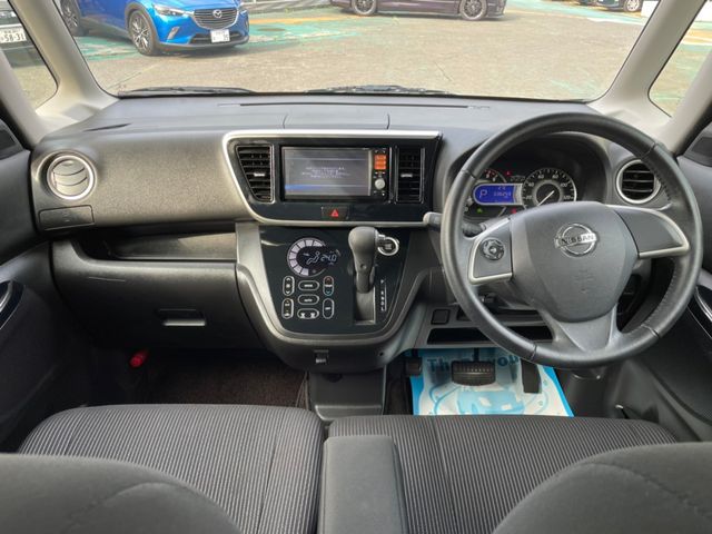 Nissan DAYZ ROOX 2017-06 7443-22
