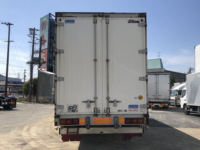 Isuzu GIGA 2007-09 3638-1