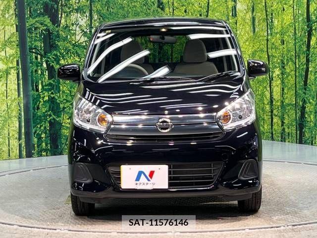 Nissan DAYZ 2017-10 252356-14
