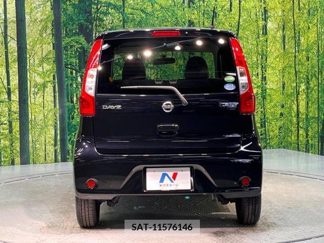 Nissan DAYZ 2017-10 252356-15