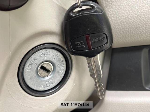 Nissan DAYZ 2017-10 252356-3