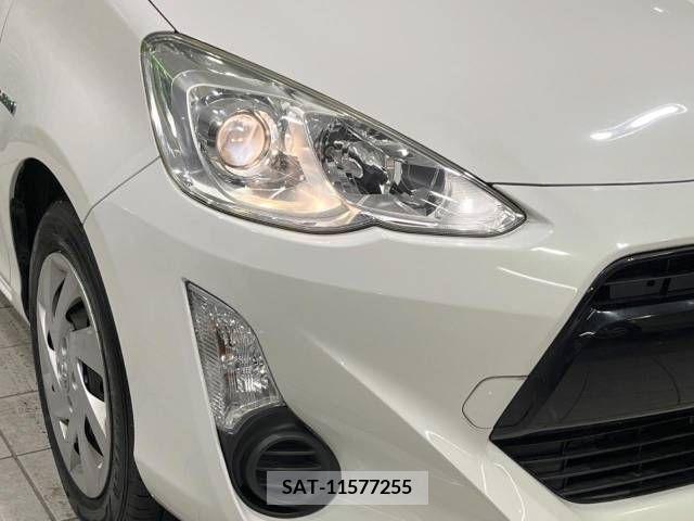 Toyota AQUA 2015-07 214206-12
