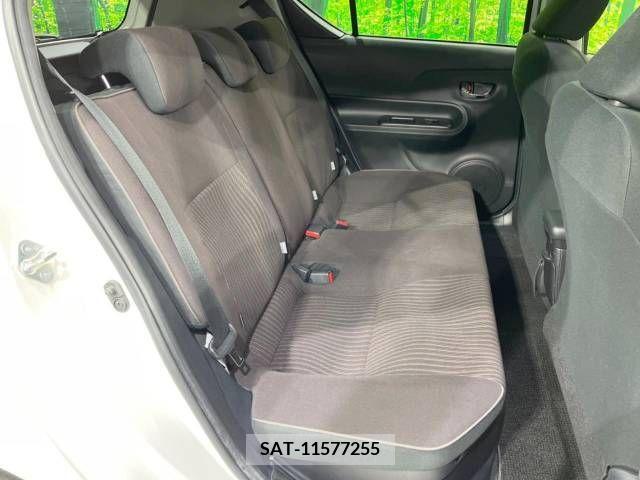 Toyota AQUA 2015-07 214206-9