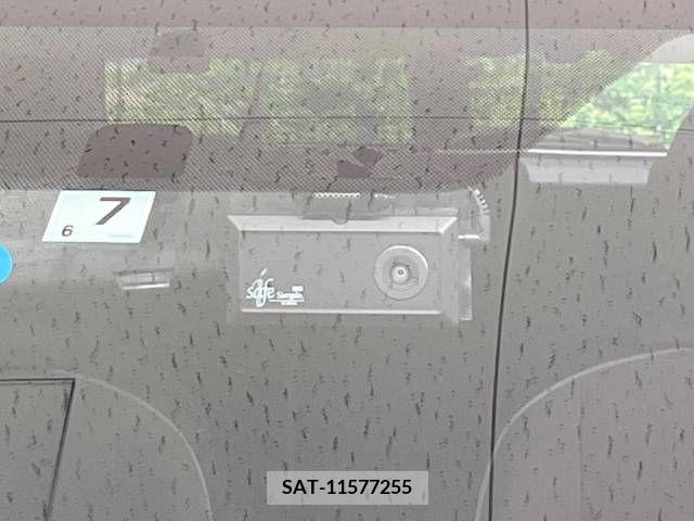 Toyota AQUA 2015-07 214206-6