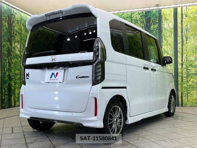 Honda N BOX CUSTOM 2022-06 307299-17